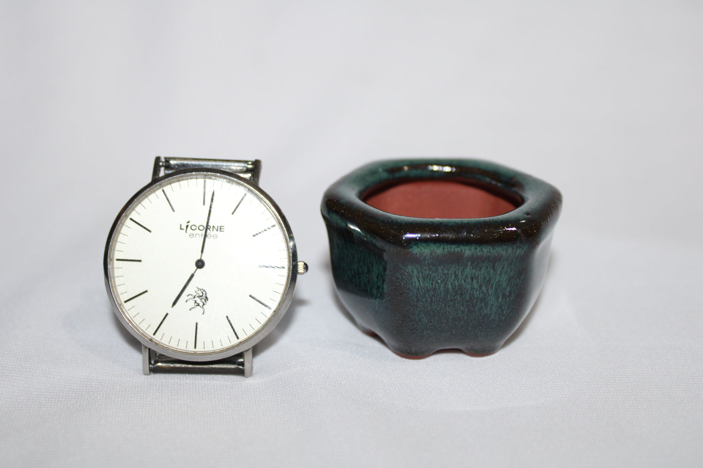 Premium Mini Designer Ceramic Bonsai Pot | Glossy Emerald Green Finish | Unique Handcrafted Indoor Planter (With Drainage Hole)