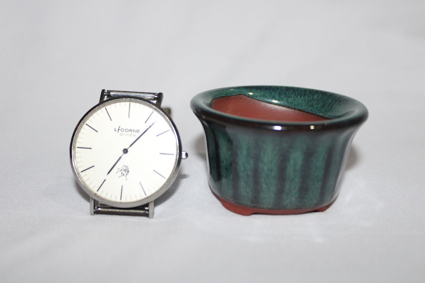 Premium Flared Round Ceramic Bonsai Pot | Emerald Green Glossy Finish | Designer Mini Planter with Drainage Hole